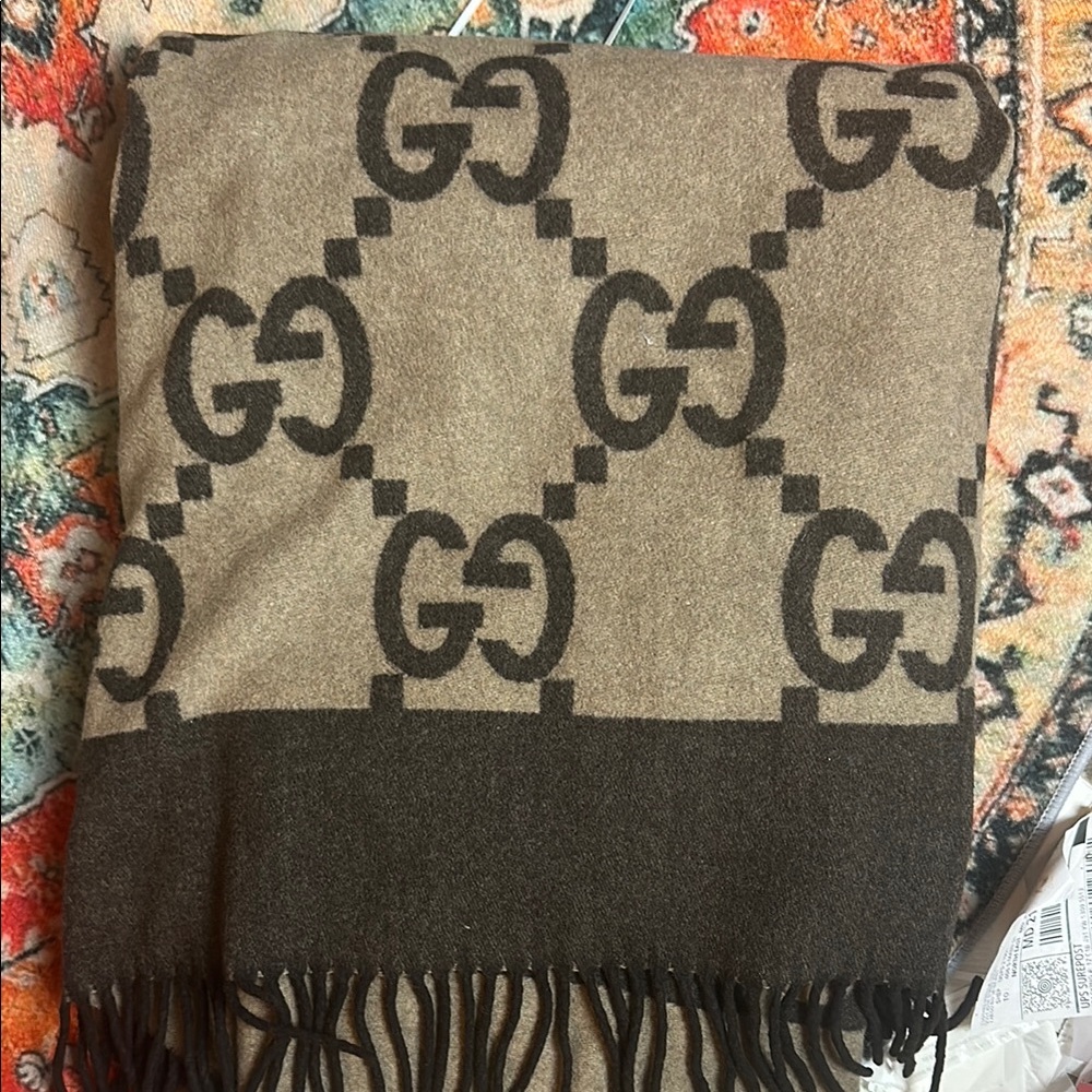 Authentic Gucci GG Monogram Wool and Cashmere Throw Blanket